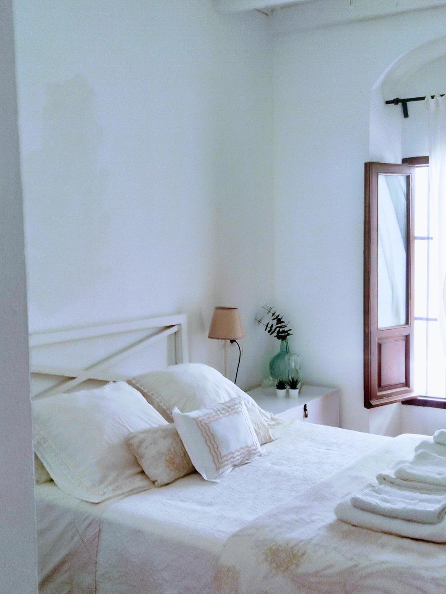Carola Guesthouse Tarifa Bagian luar foto