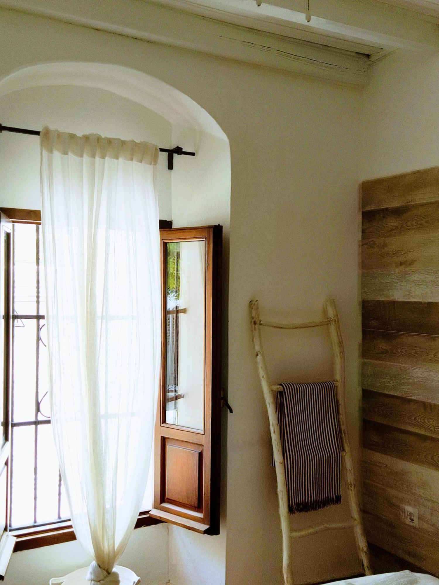 Carola Guesthouse Tarifa Bagian luar foto