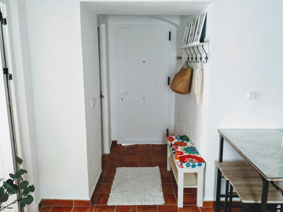 Carola Guesthouse Tarifa Bagian luar foto