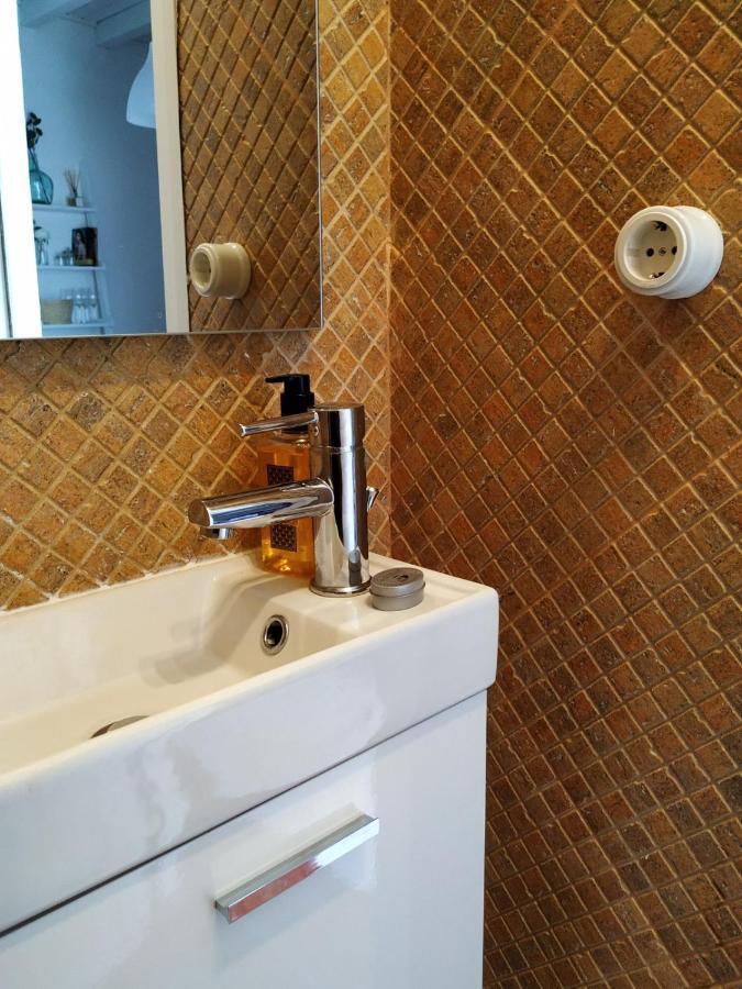 Carola Guesthouse Tarifa Bagian luar foto